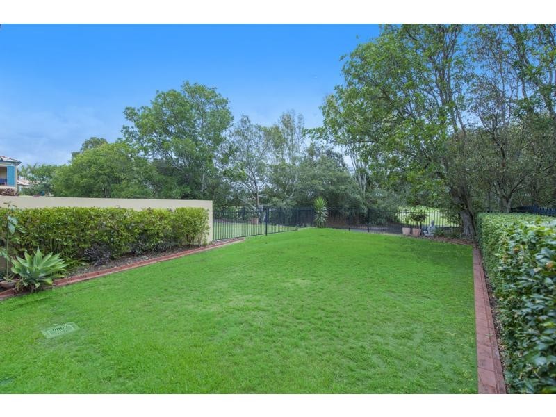 3282 Palladian Drive, Hope Island QLD 4212