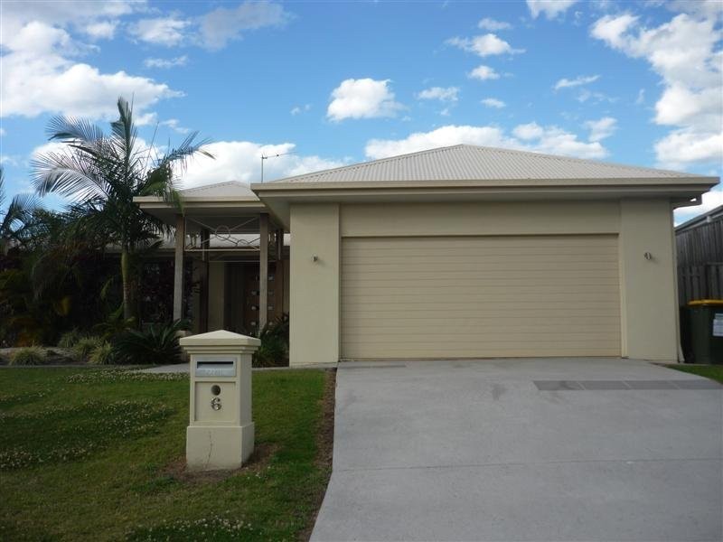 Coomera Waters QLD 4209