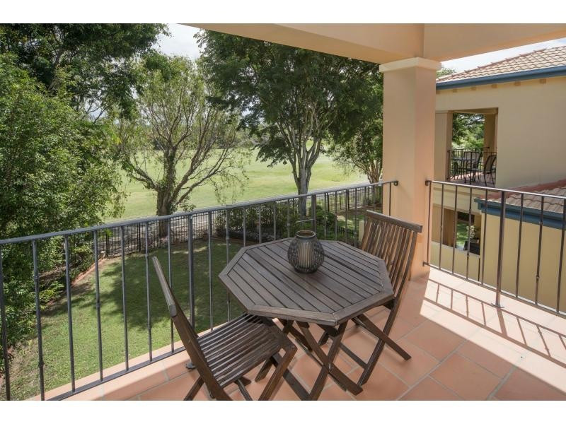 3205 Palladian Drive, Hope Island QLD 4212