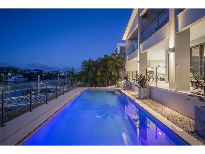 74 Southaven Drive, River Links, Helensvale QLD 4212