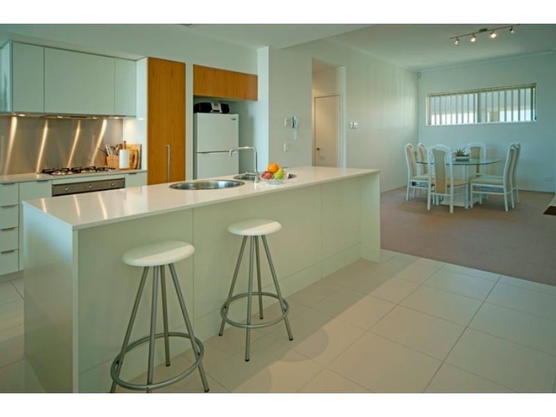 1772 Rialto Quay Drive, Stillwater Apartments, Hope Island QLD 4212