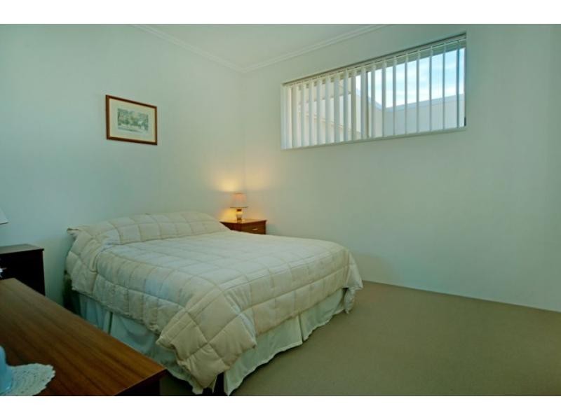 1772 Rialto Quay Drive, Stillwater Apartments, Hope Island QLD 4212