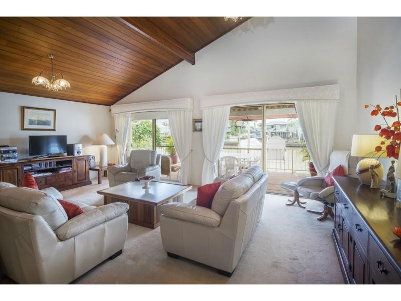 23 Limetree Parade, Runaway Bay QLD 4216