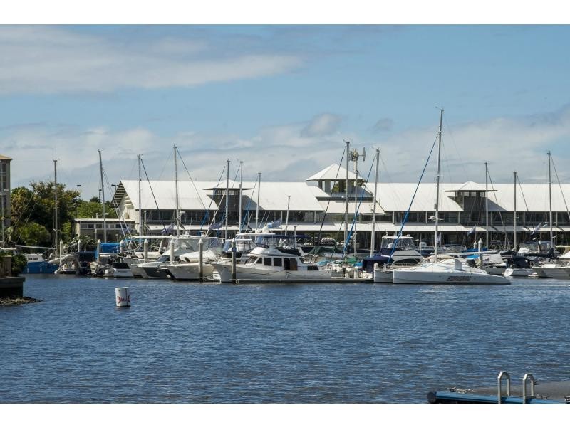 L53 Virginia Drive, Hope Island QLD 4212