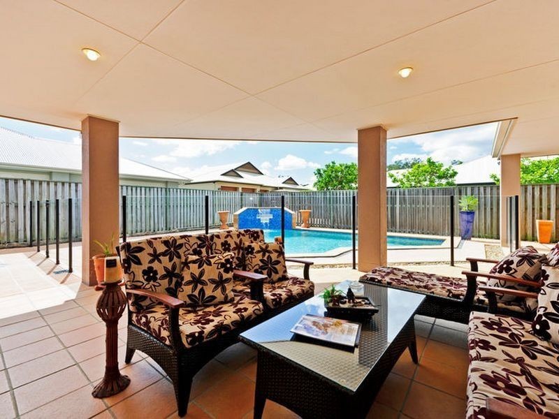 Coomera Waters QLD 4209