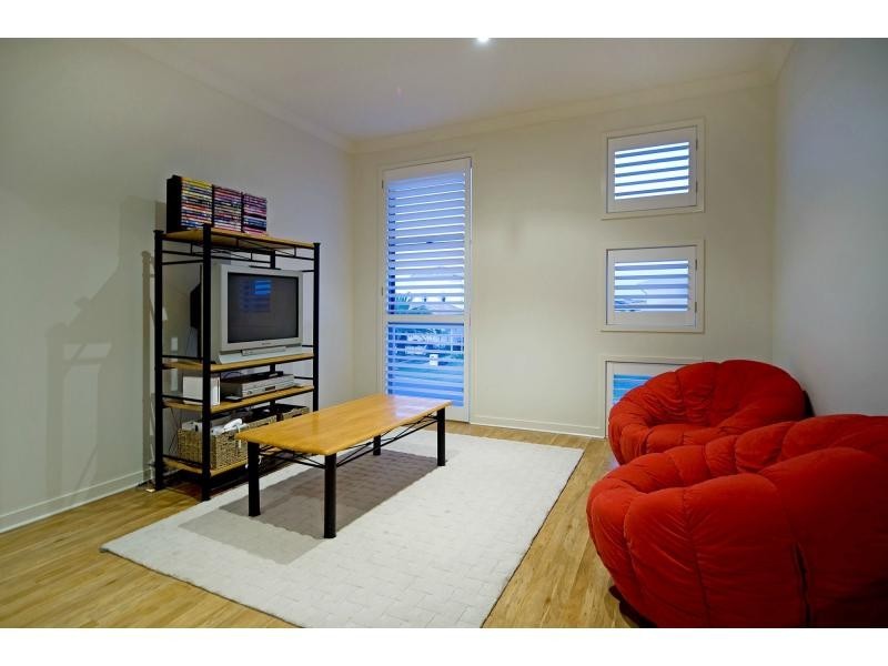 Hope Island QLD 4212