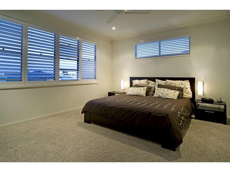 Hope Island QLD 4212