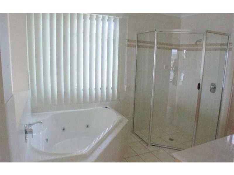 Monterey Keys QLD 4212