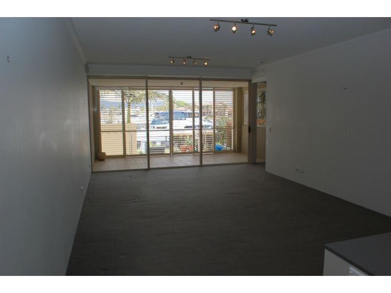 1784 Rialto Quay Drive, Hope Island QLD 4212