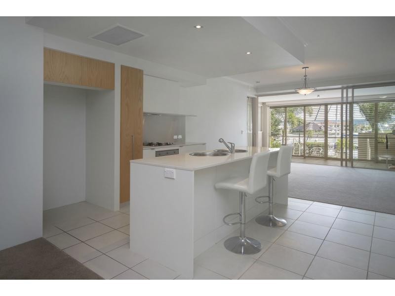 1785 Rialto Quay Drive, Hope Island QLD 4212