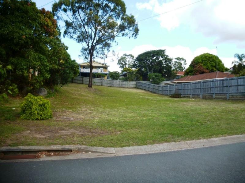 14 Akoonah Street, Hope Island QLD 4212