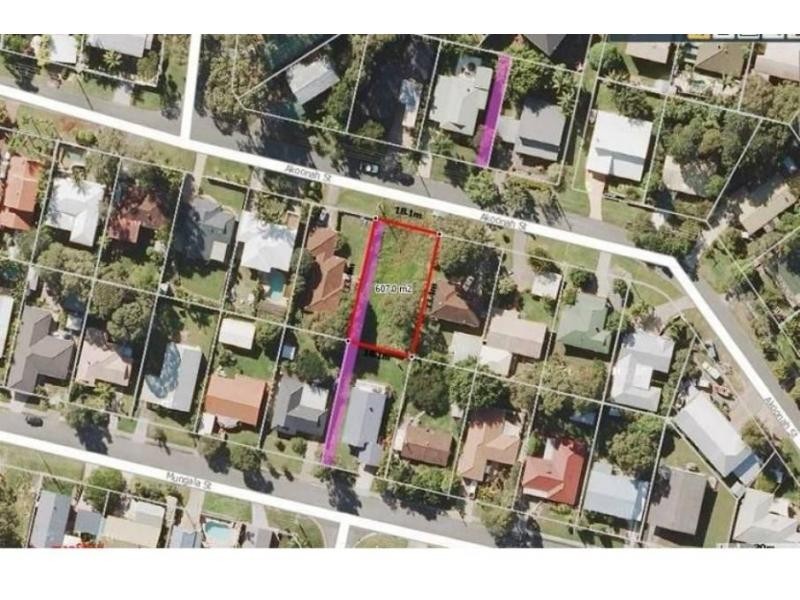 14 Akoonah Street, Hope Island QLD 4212