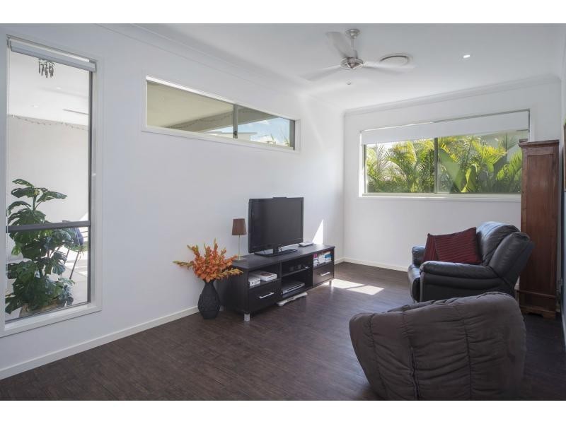 21 Mariner Avenue, COVA, Hope Island QLD 4212