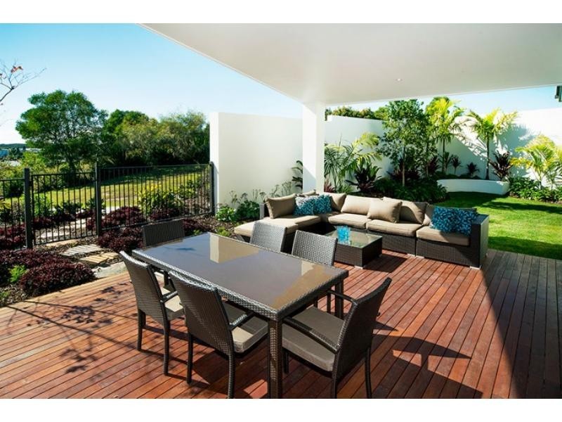 Hope Island QLD 4212