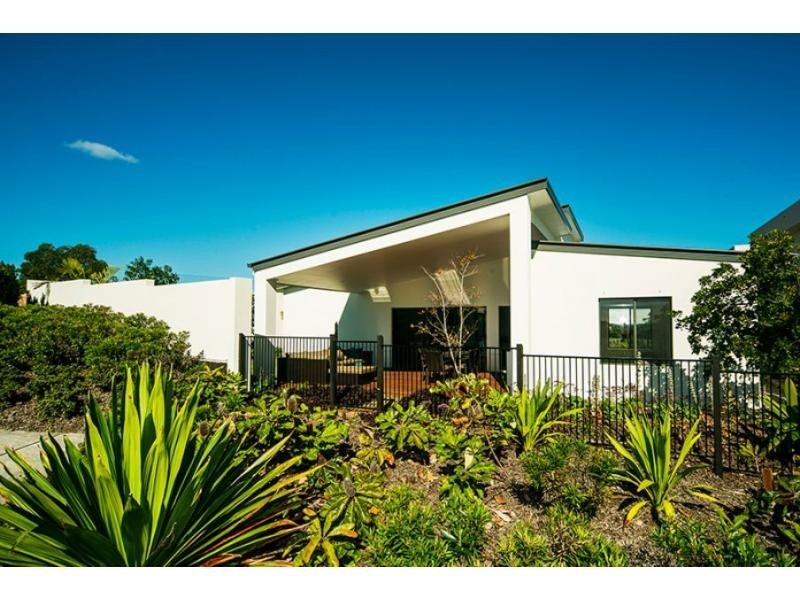 Hope Island QLD 4212