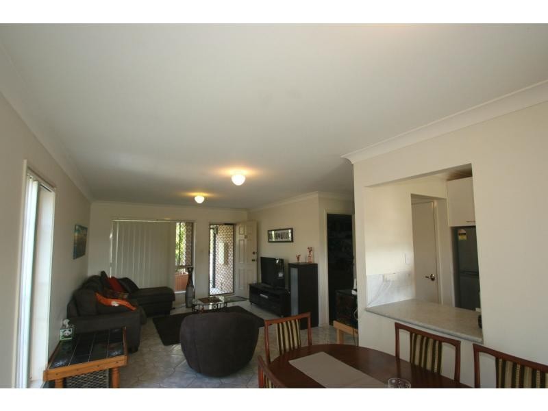 21/9 McMillan Street, Labrador QLD 4215