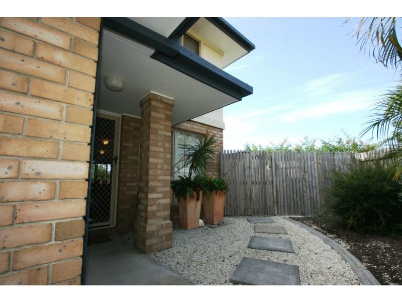 21/9 McMillan Street, Labrador QLD 4215