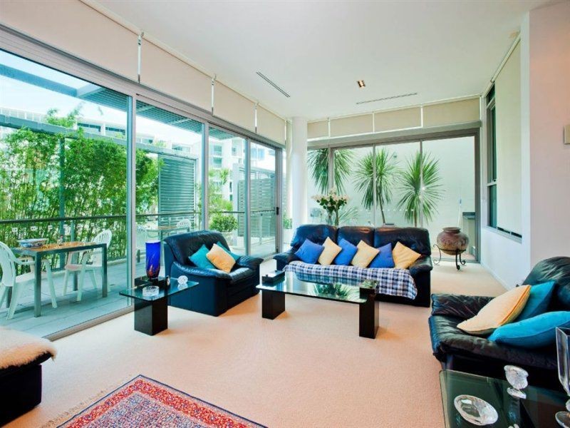 9104/2 Ephraim Island Parade, Paradise Point QLD 4216