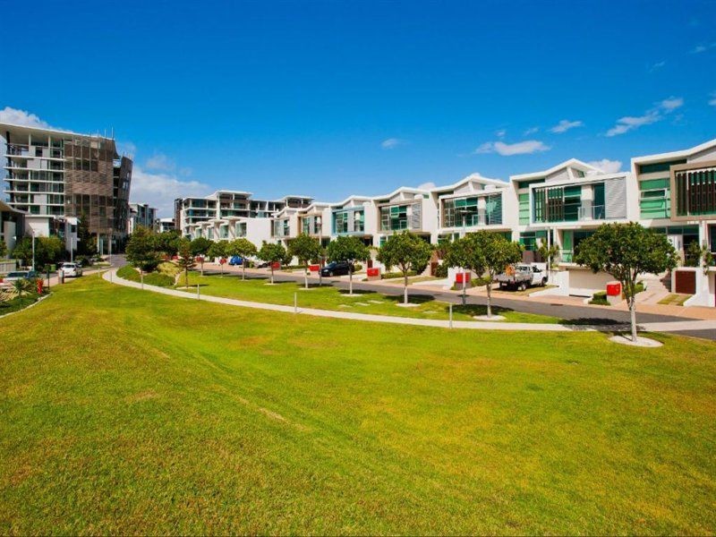 9104/2 Ephraim Island Parade, Paradise Point QLD 4216