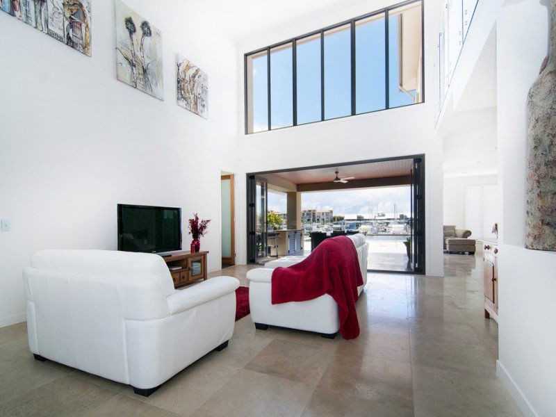 2624 Virginia Drive, Hope Island QLD 4212