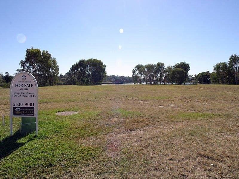 L113 & 116 Beechwood Drive, Hope Island QLD 4212