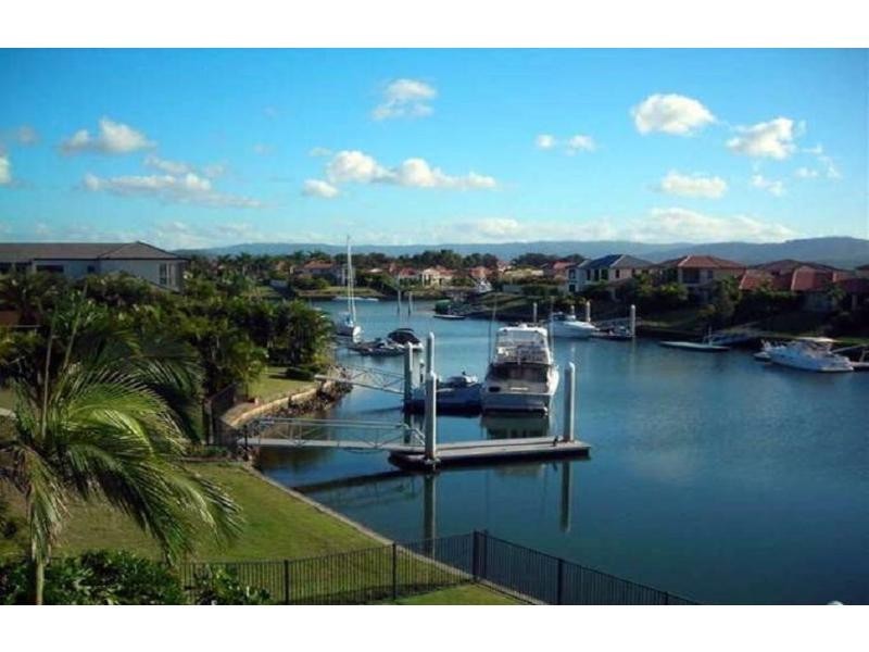 Hope Island QLD 4212