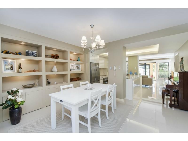 3211 Palladian Drive, Hope Island QLD 4212