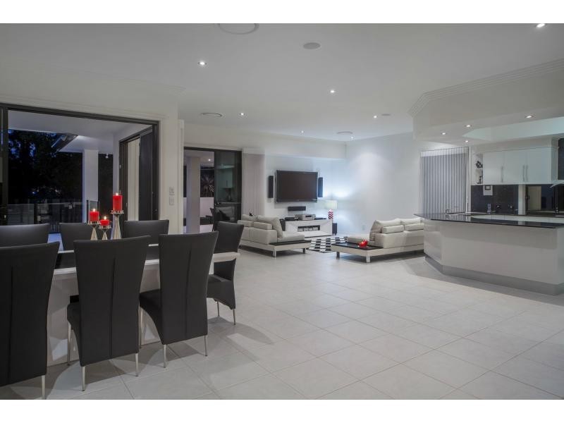 Monterey Keys QLD 4212