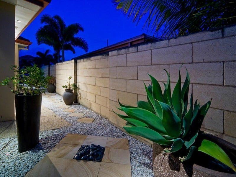 6 Saltair Grove, Helensvale QLD 4212
