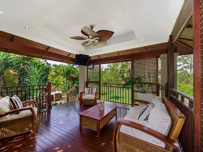 42 River Cove Place, Helensvale QLD 4212