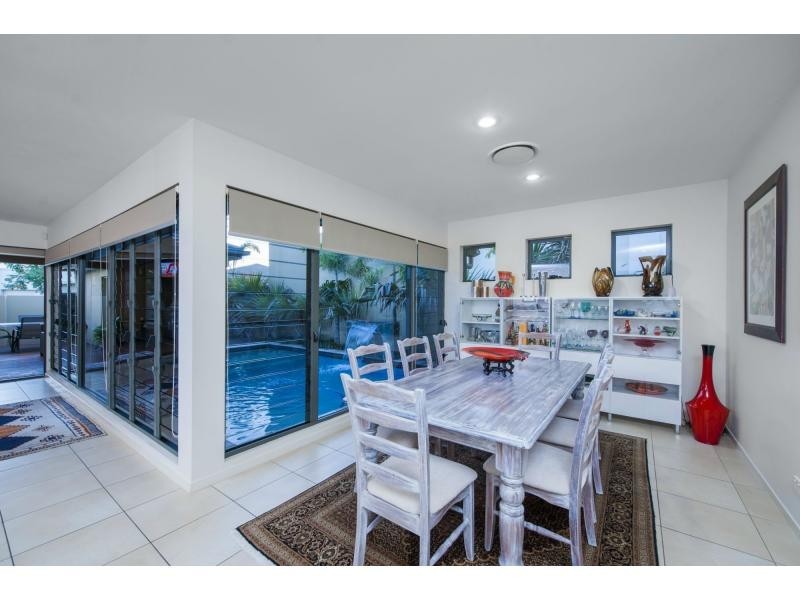 2840 Wylarah Way, Hope Island QLD 4212
