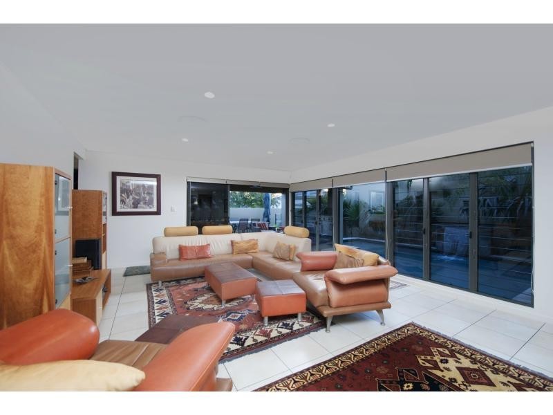 2840 Wylarah Way, Hope Island QLD 4212