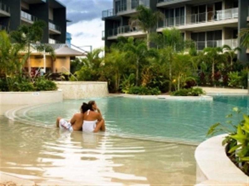 2217/2 Activa Way, Azzura Greens, Hope Island QLD 4212