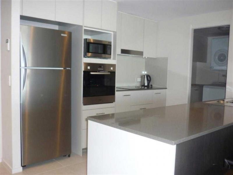 2217/2 Activa Way, Azzura Greens, Hope Island QLD 4212