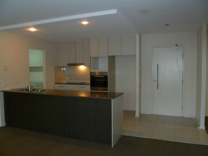 Hope Island QLD 4212