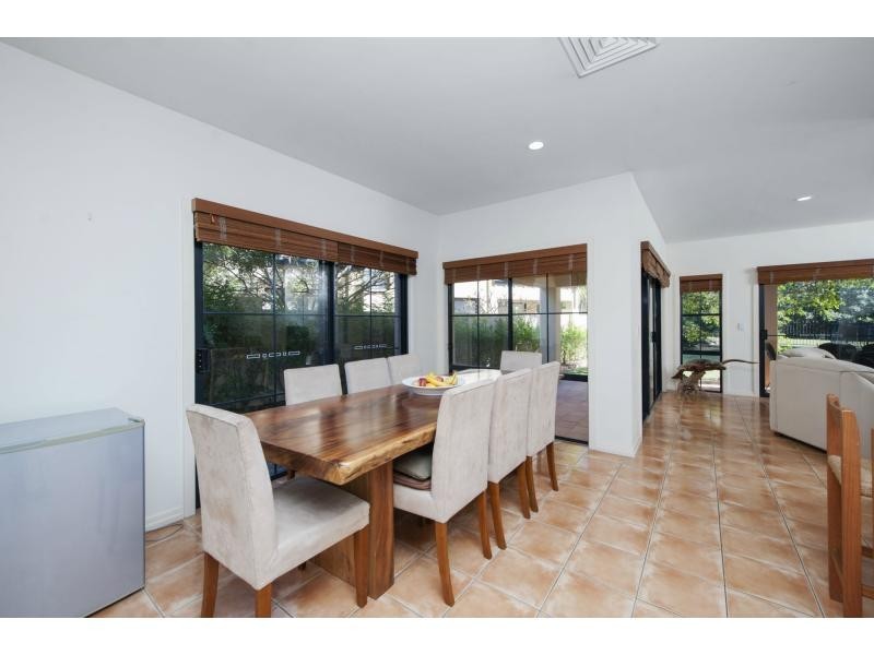 3223 Palladian Drive, Hope Island QLD 4212