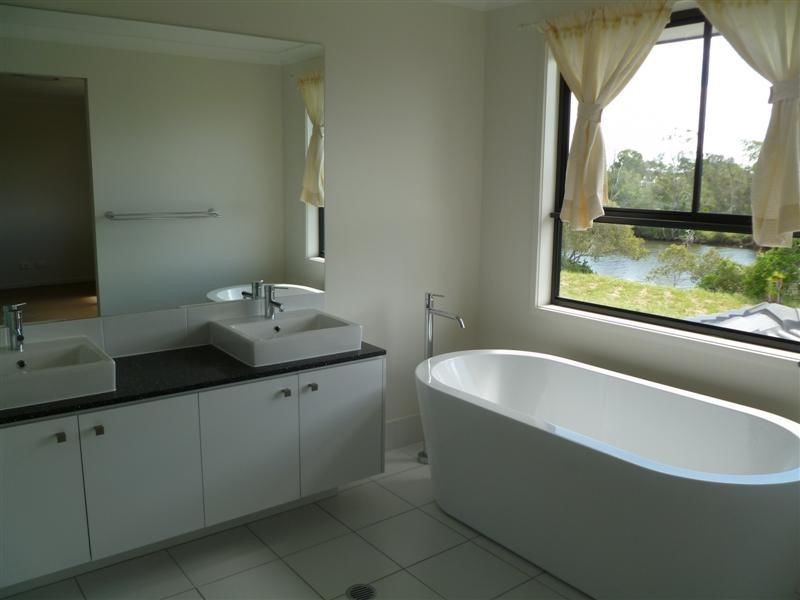 Monterey Keys QLD 4212