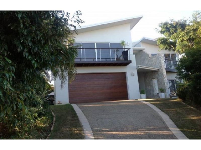 Coomera Waters QLD 4209