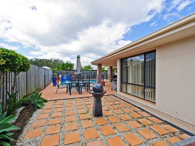 6 Westward Way, Coomera Waters QLD 4209