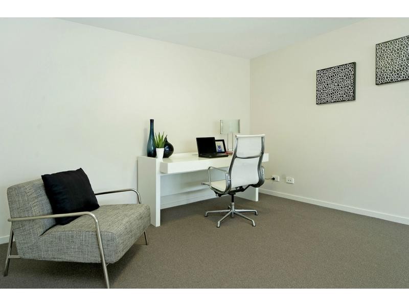 3207 Activa Way, Azzura Greens, Hope Island QLD 4212