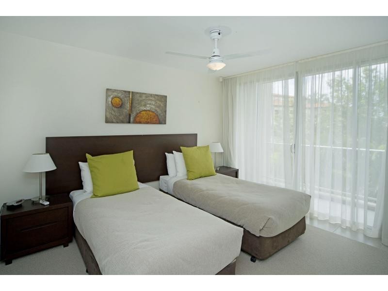 3207 Activa Way, Azzura Greens, Hope Island QLD 4212