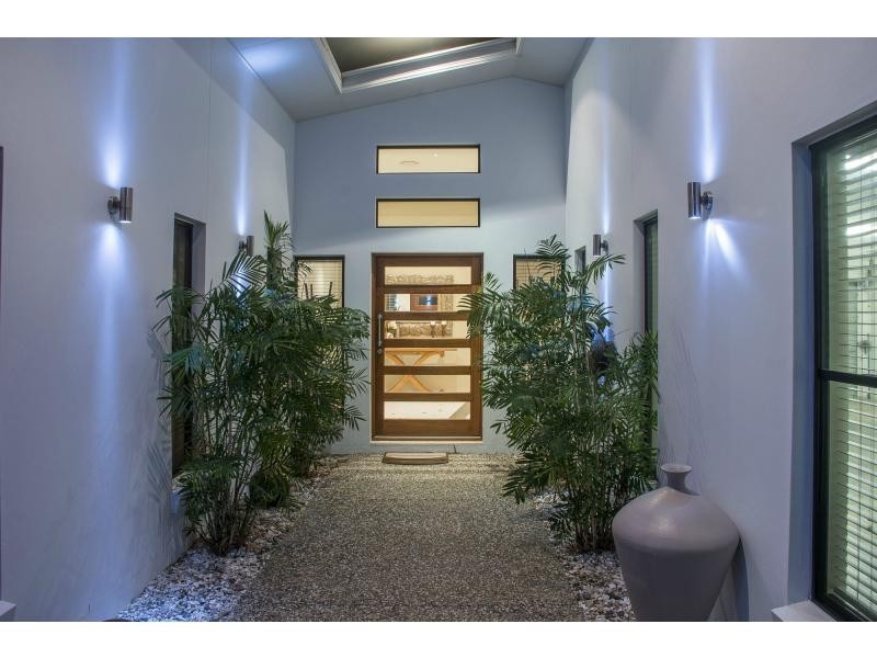 96 Southaven Drive, Helensvale QLD 4212