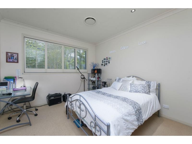 29 Windchimes Way, Helensvale QLD 4212