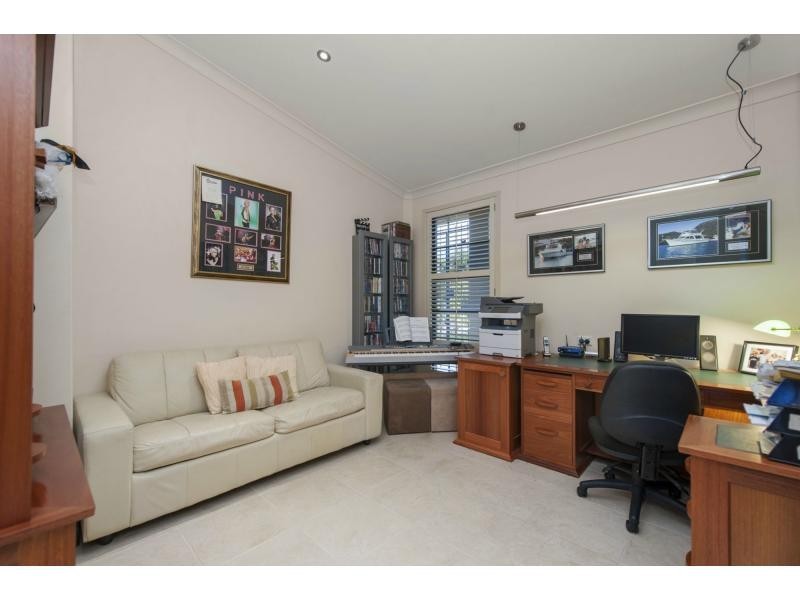 29 Windchimes Way, Helensvale QLD 4212