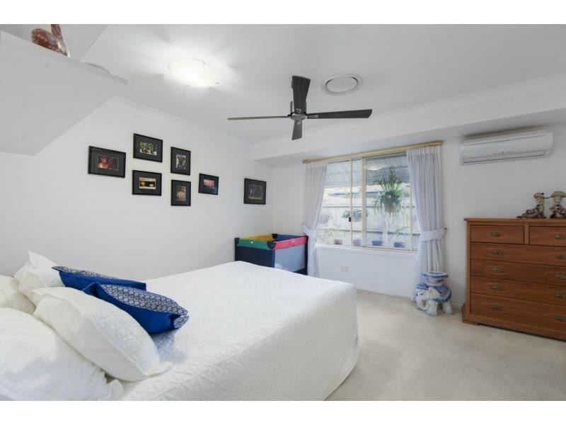 75 Inverness Way, Parkwood QLD 4214