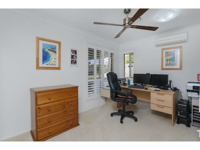 75 Inverness Way, Parkwood QLD 4214