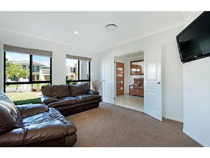 Helensvale QLD 4212