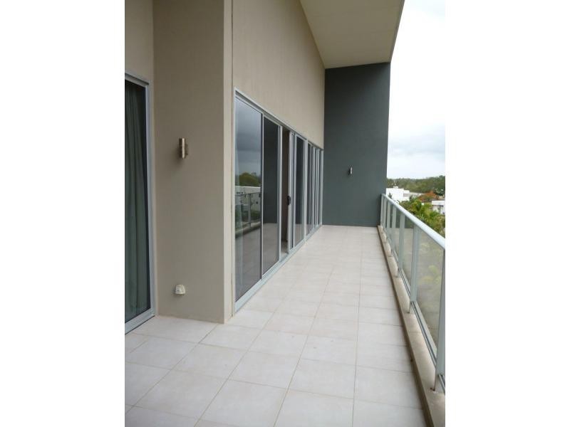 3408/2 Activa Way, Azzura Greens, Hope Island QLD 4212