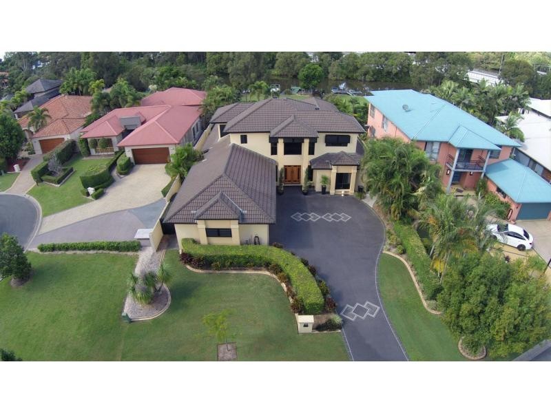 25 River Cove Place, Helensvale QLD 4212