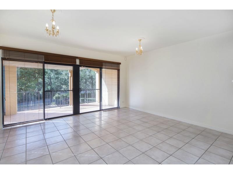 3285 Palladian Drive, Hope Island QLD 4212